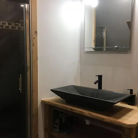 Des 2 Vallees,proche De Tous Commerces Apartment *